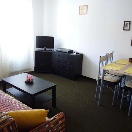 Apartamento In Jachymov/erzgebirge 1658 Jáchymov